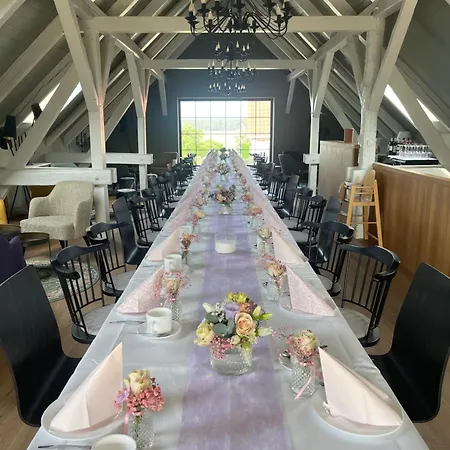 Alwine - An Den Spreewiesen Gasthuis 4*