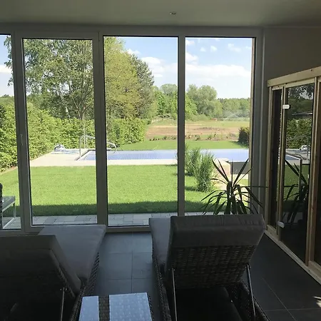 Konukevi Alwine - An Den Spreewiesen