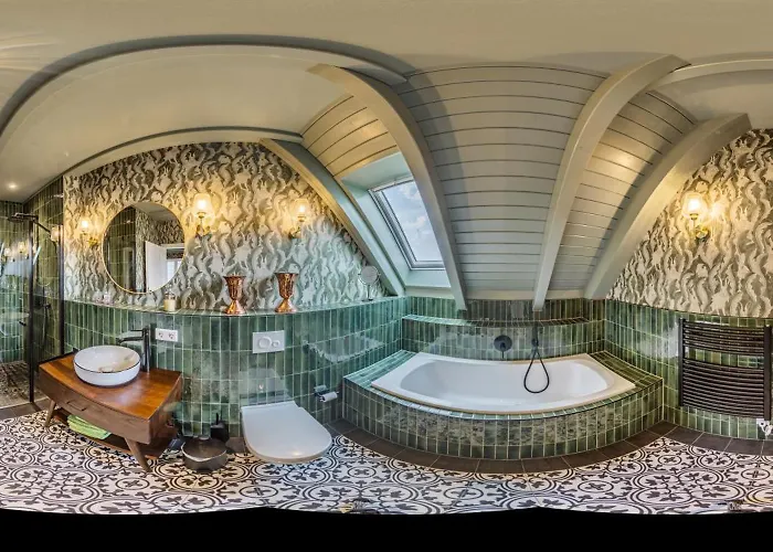 Gæstehus Alwine - An Den Spreewiesen 4*